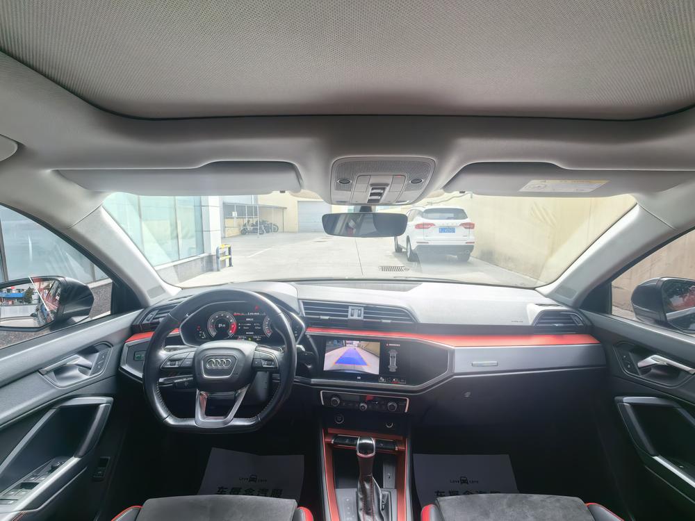 Audi Audi Q3