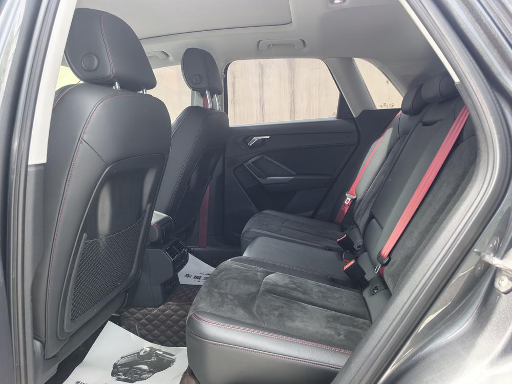 Audi Audi Q3