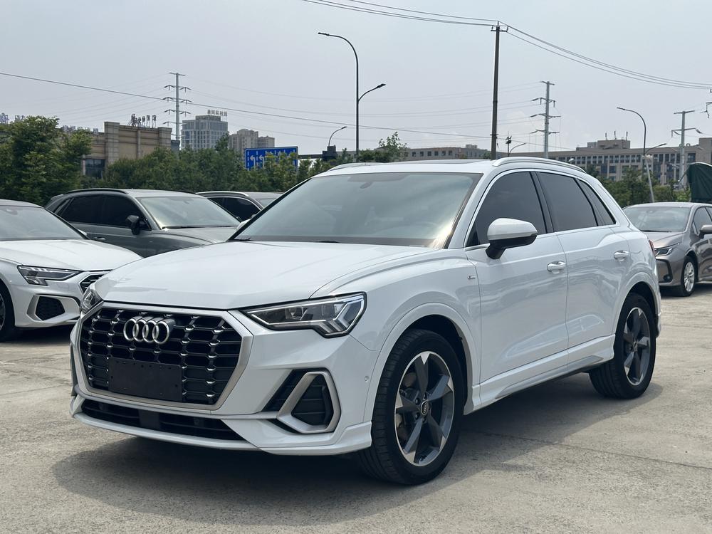 Audi Audi Q3