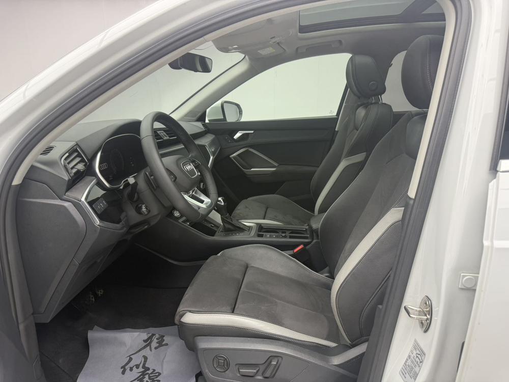 Audi Audi Q3