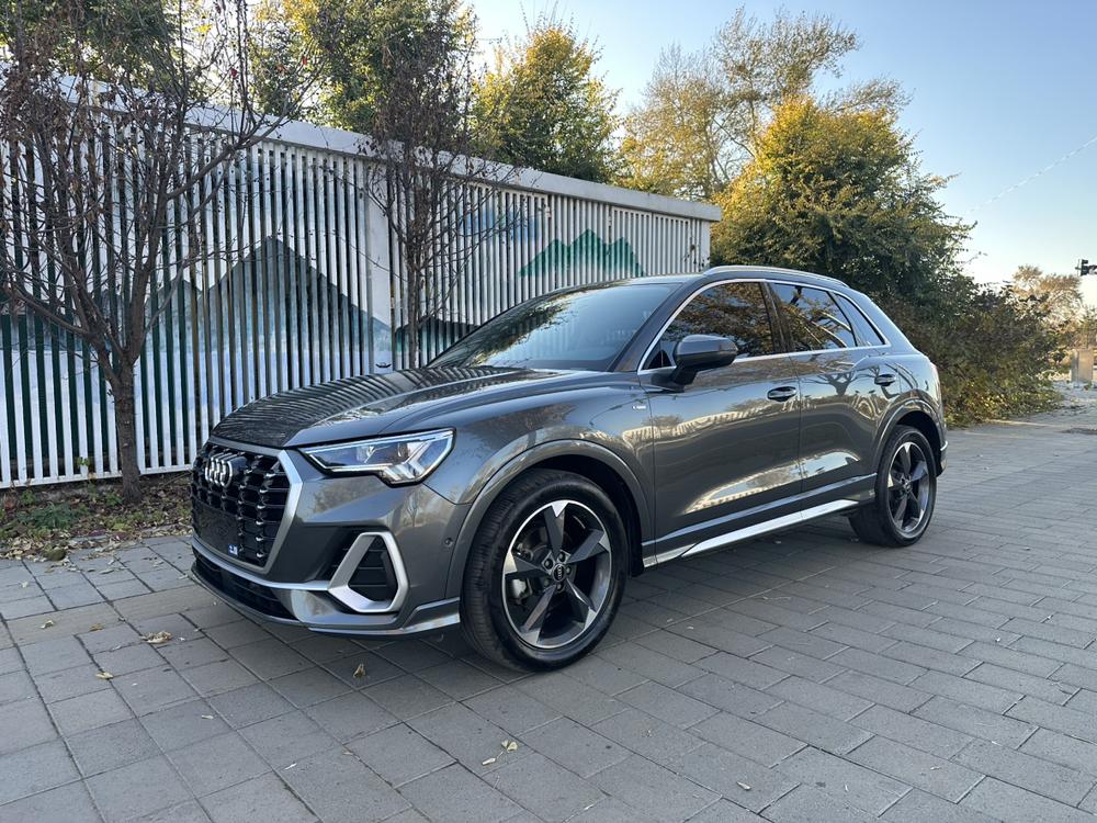 Audi Audi Q3
