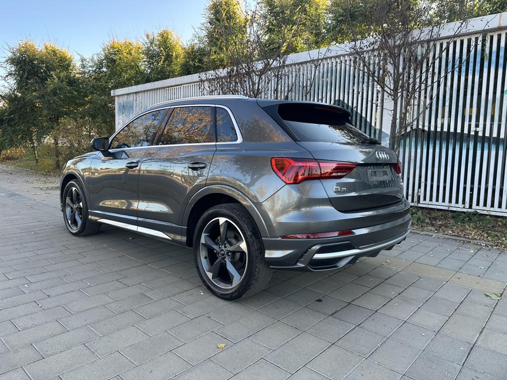 Audi Audi Q3