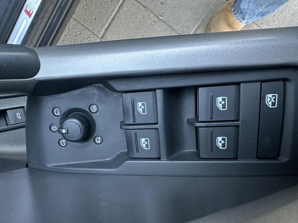 Audi Audi Q3