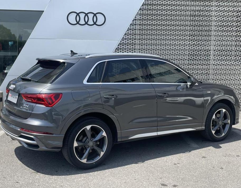 Audi Audi Q3