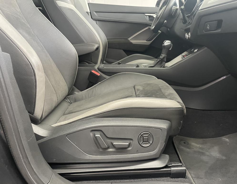 Audi Audi Q3
