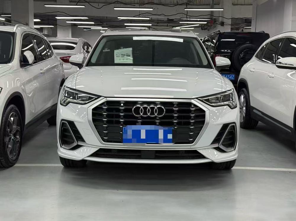 Audi Audi Q3