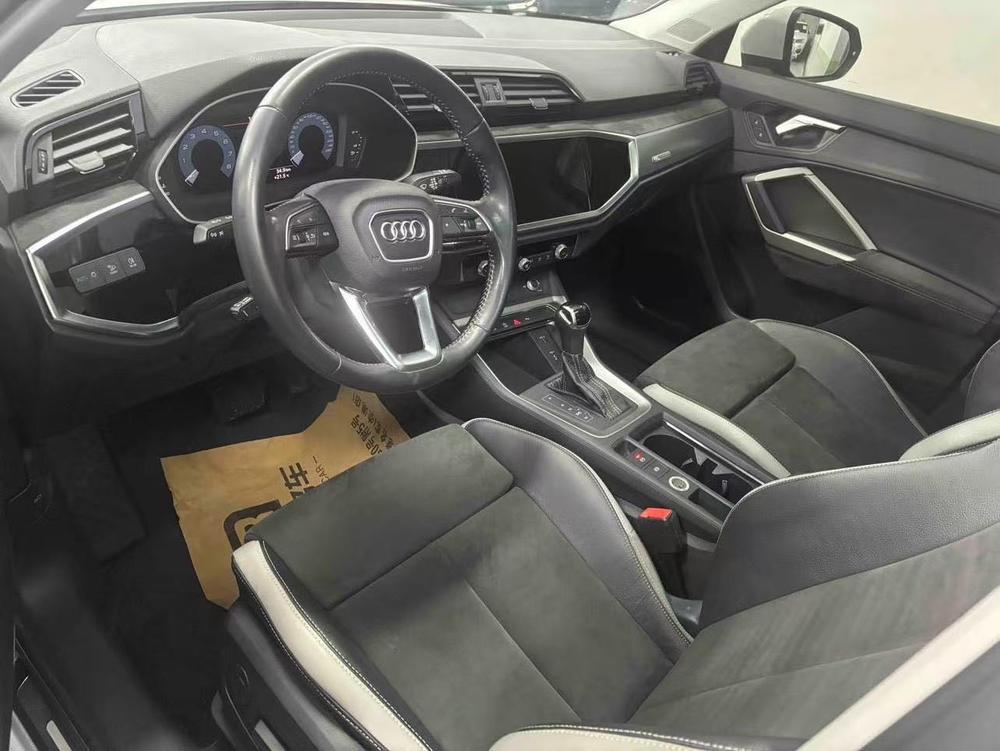 Audi Audi Q3