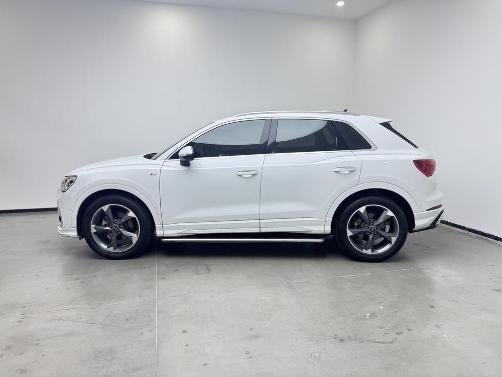 Audi Audi Q3