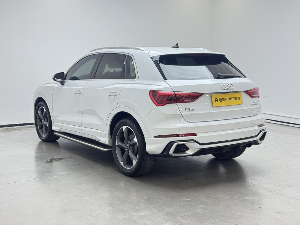 Audi Audi Q3