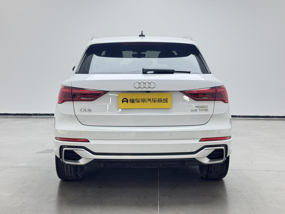 Audi Audi Q3