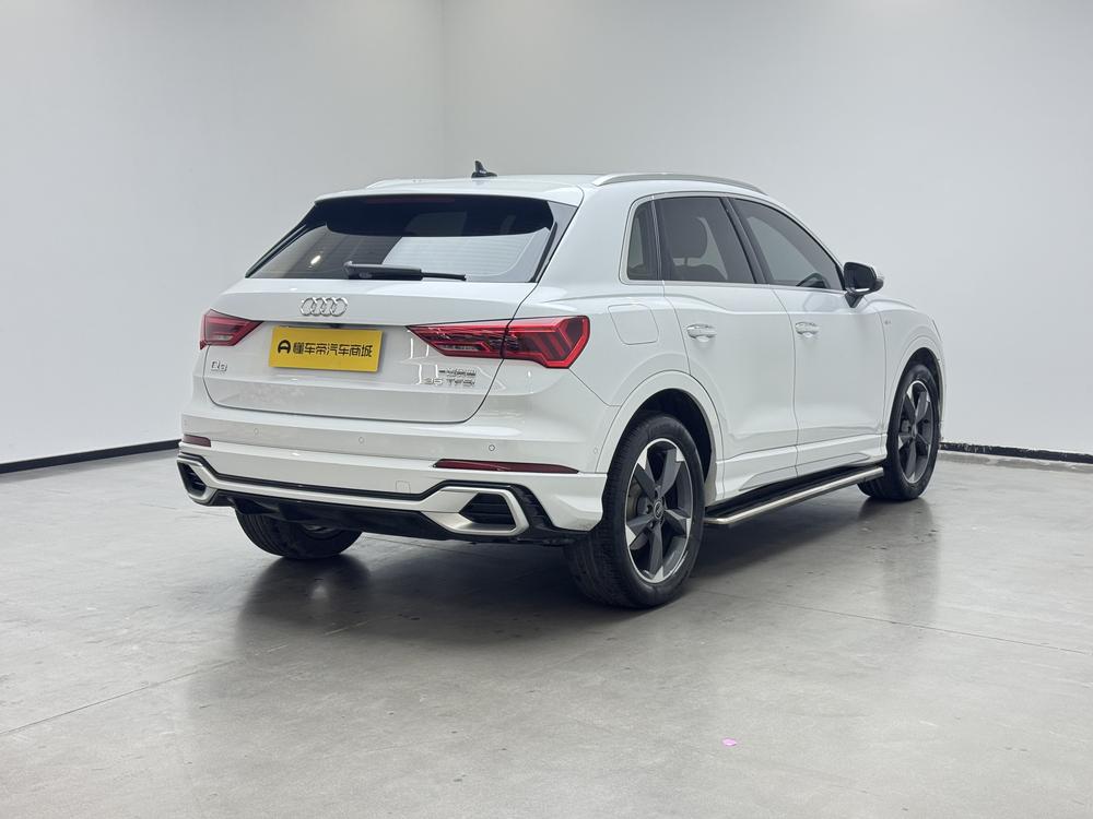 Audi Audi Q3