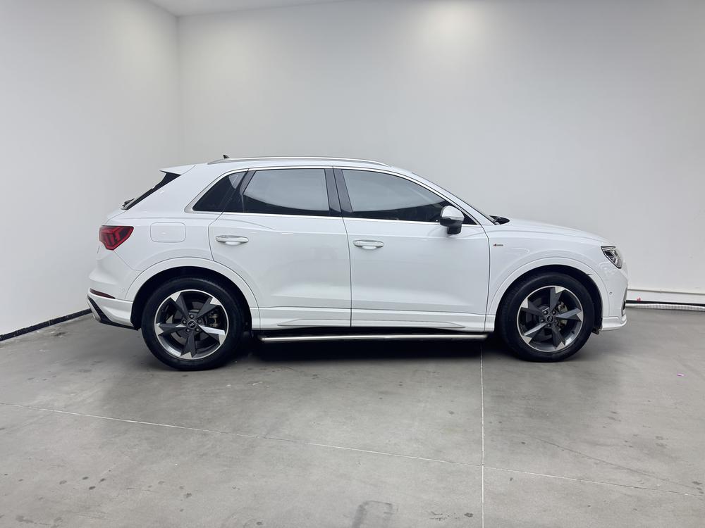 Audi Audi Q3