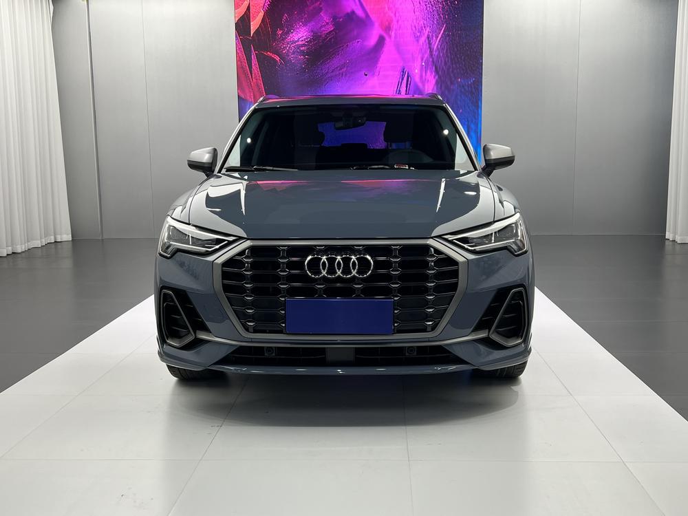 Audi Audi Q3