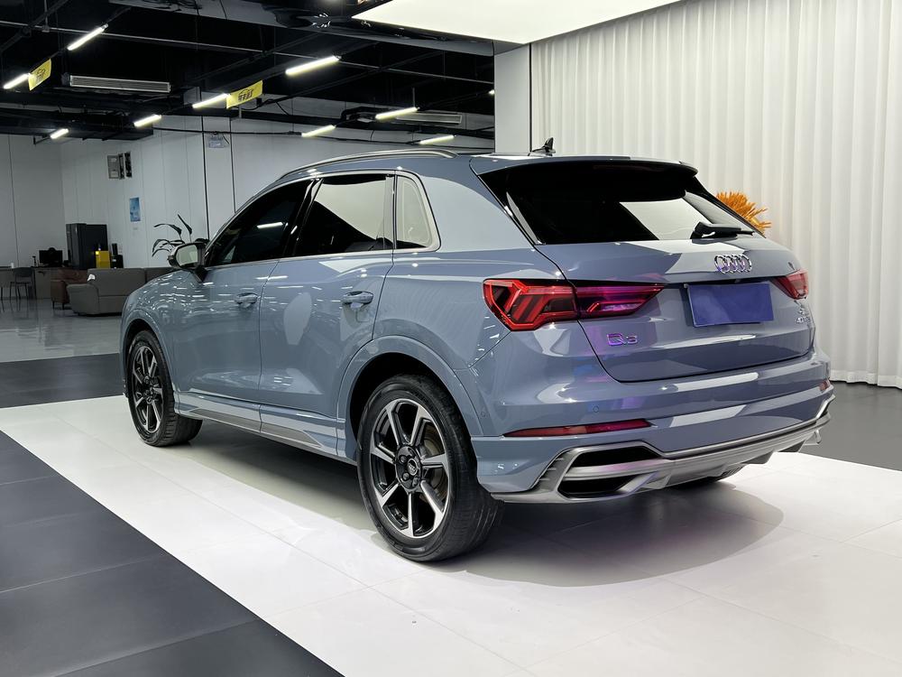 Audi Audi Q3