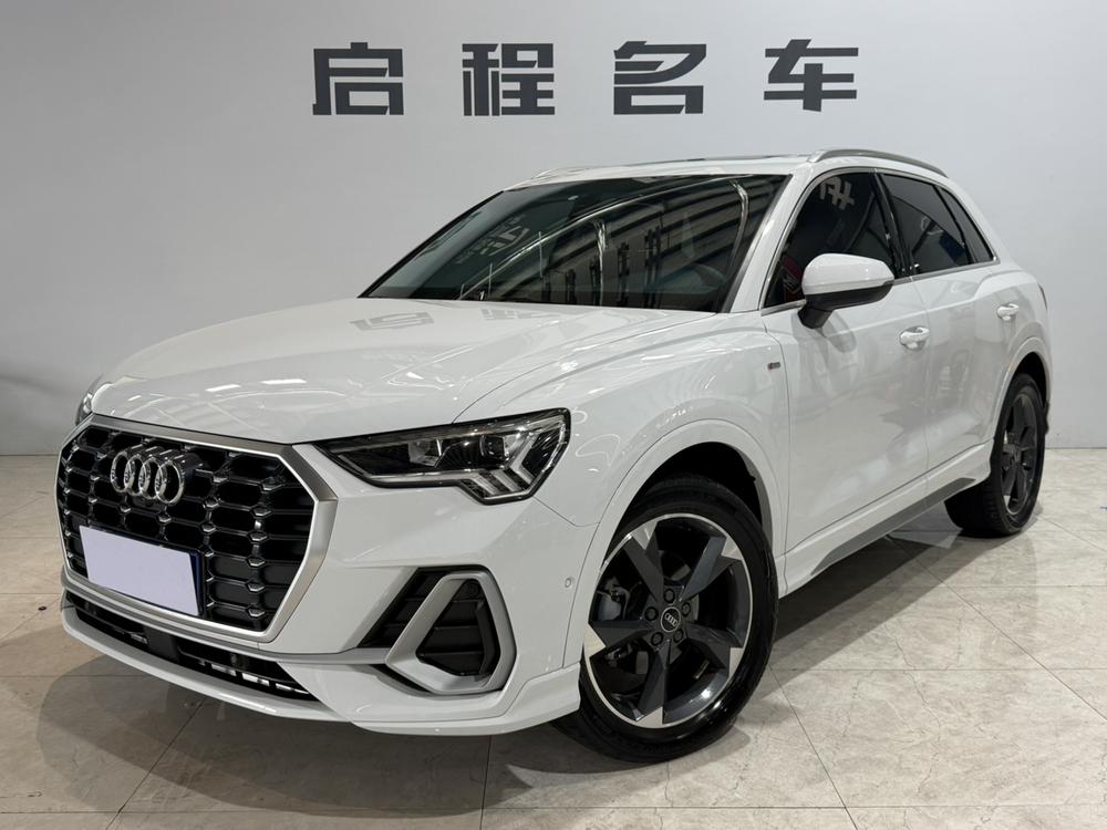Audi Audi Q3