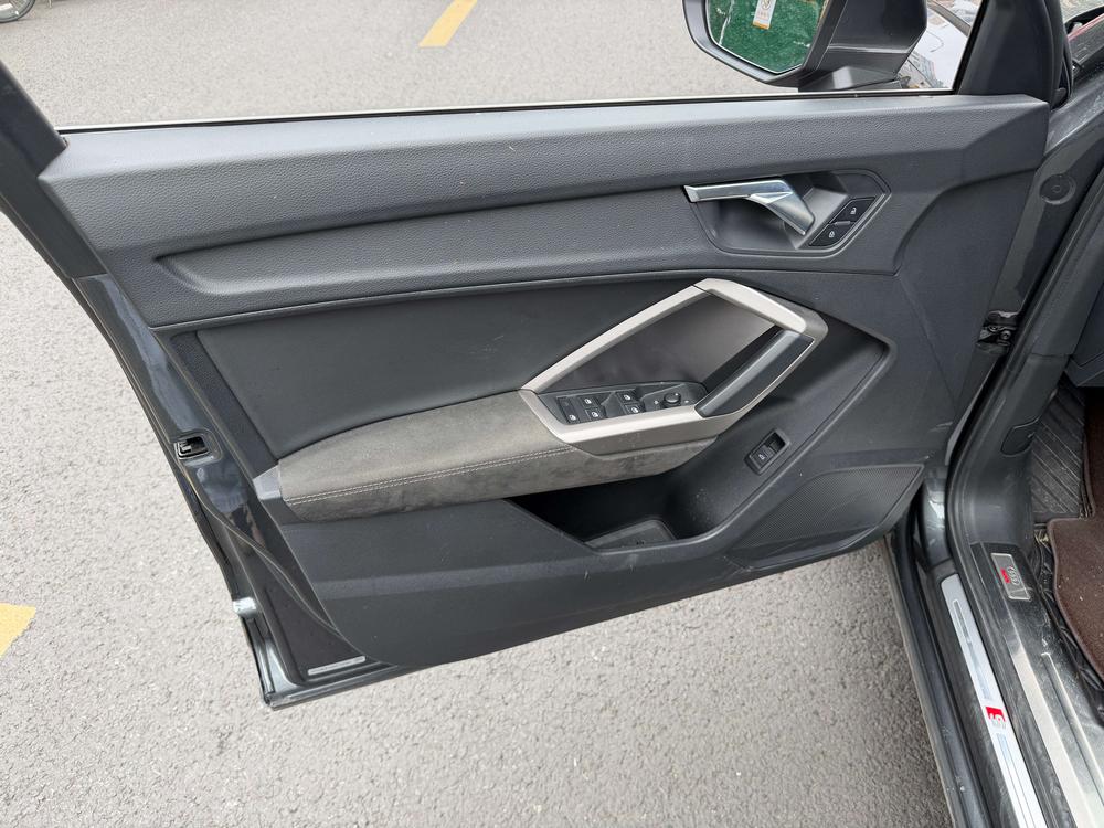 Audi Audi Q3