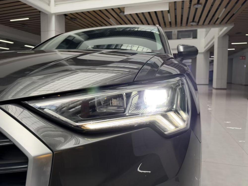 Audi Audi Q3