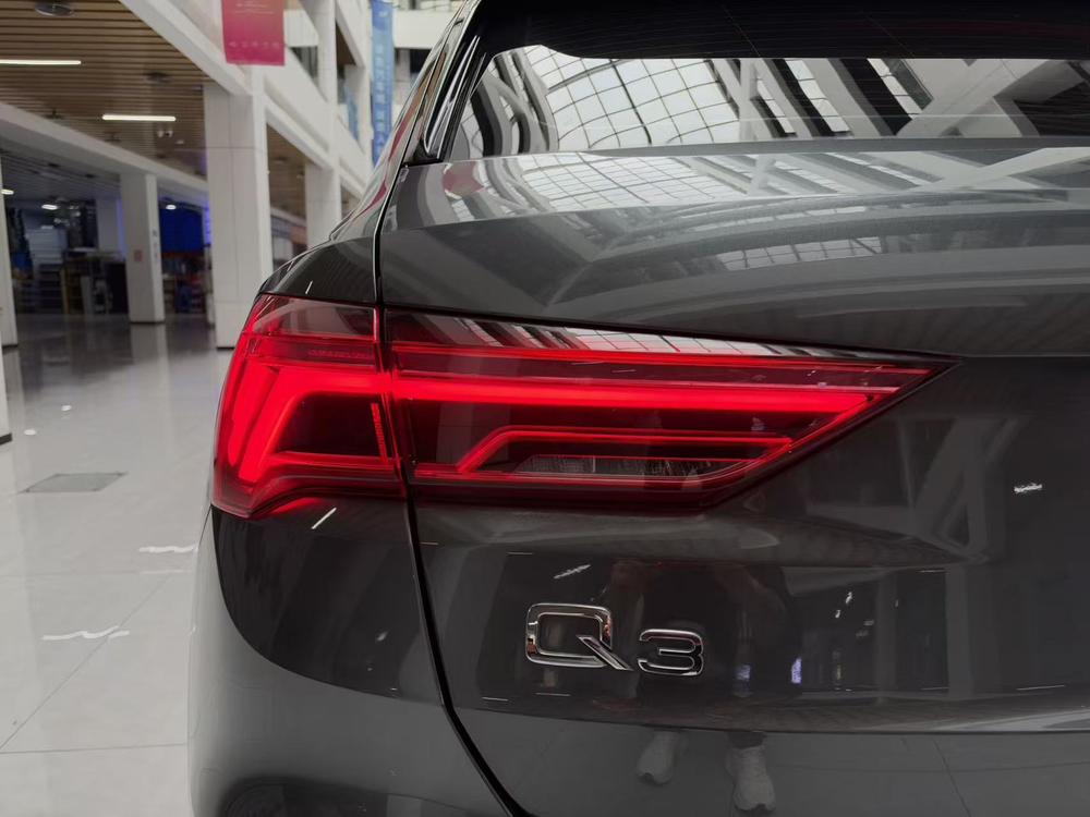 Audi Audi Q3