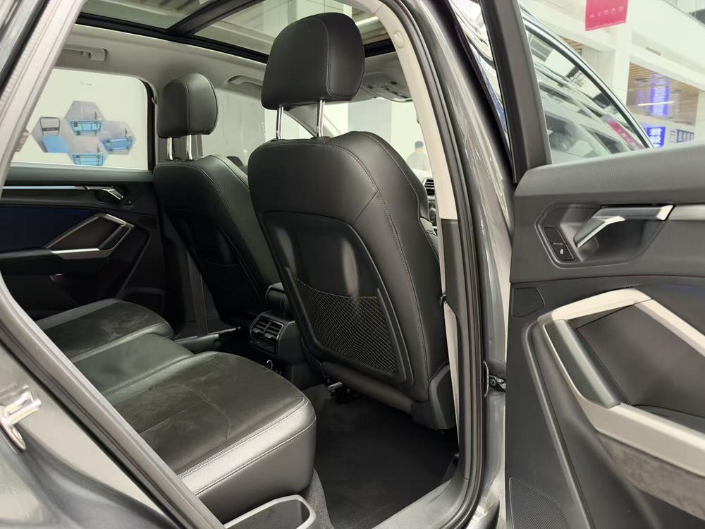 Audi Audi Q3