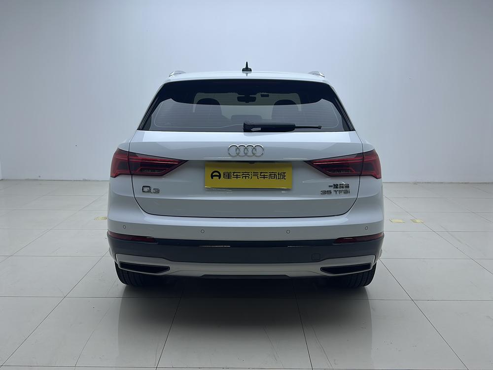 Audi Audi Q3
