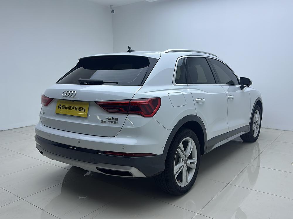 Audi Audi Q3