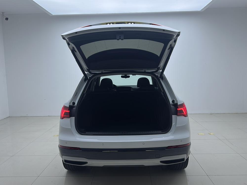 Audi Audi Q3