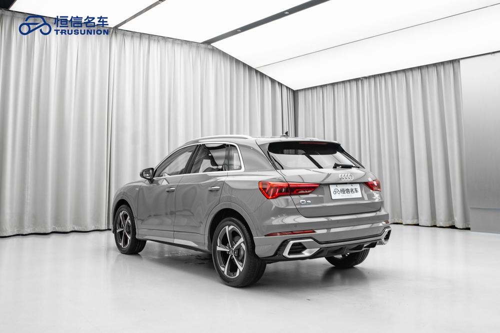 Audi Audi Q3
