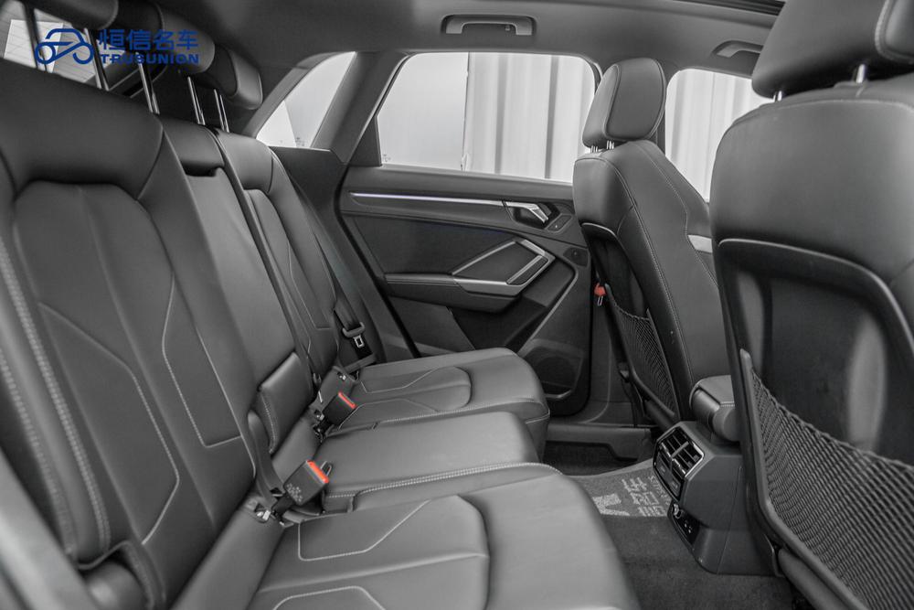Audi Audi Q3