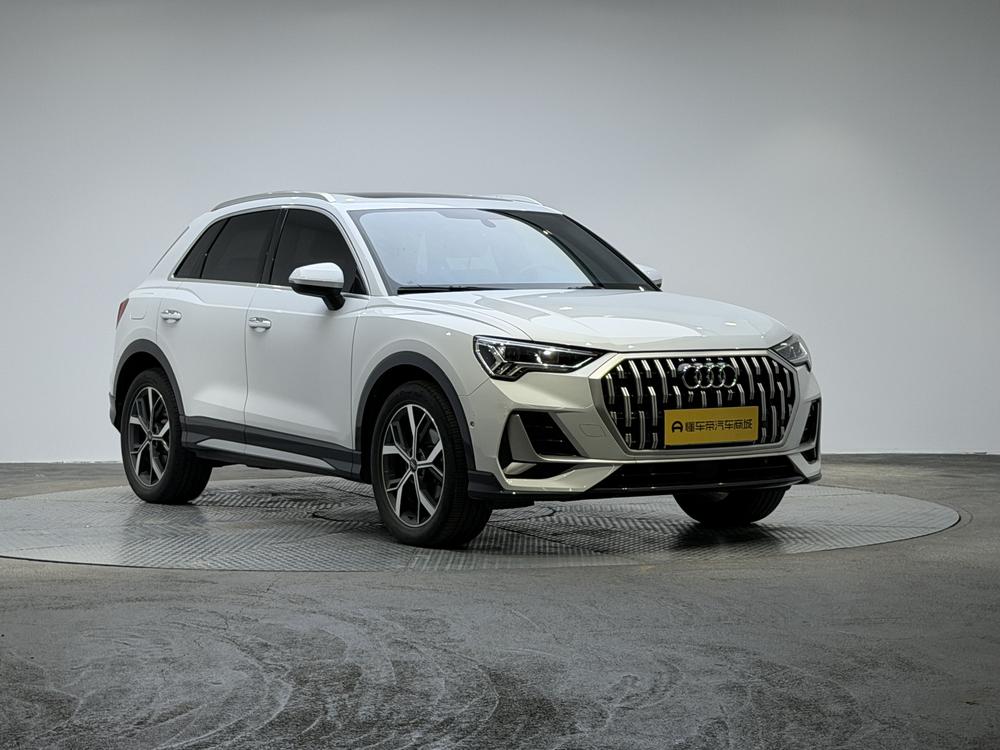 Audi Audi Q3