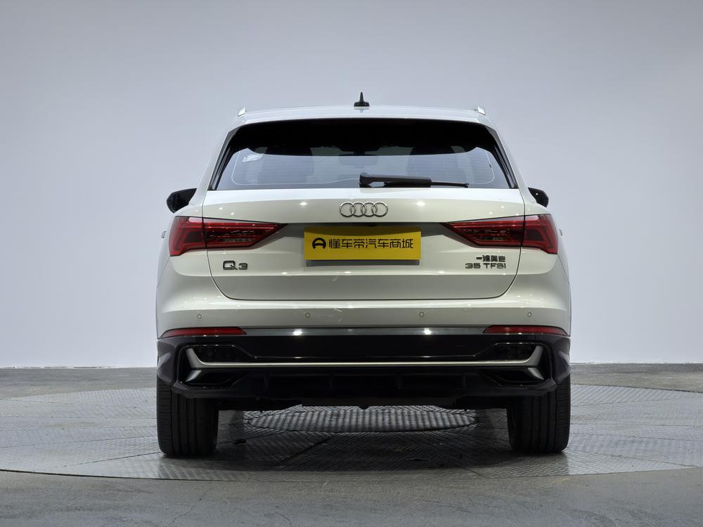 Audi Audi Q3