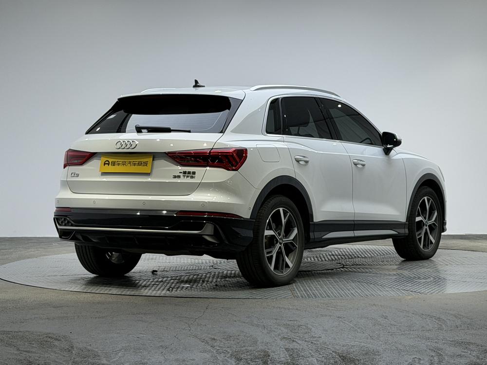 Audi Audi Q3