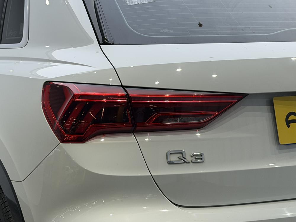 Audi Audi Q3