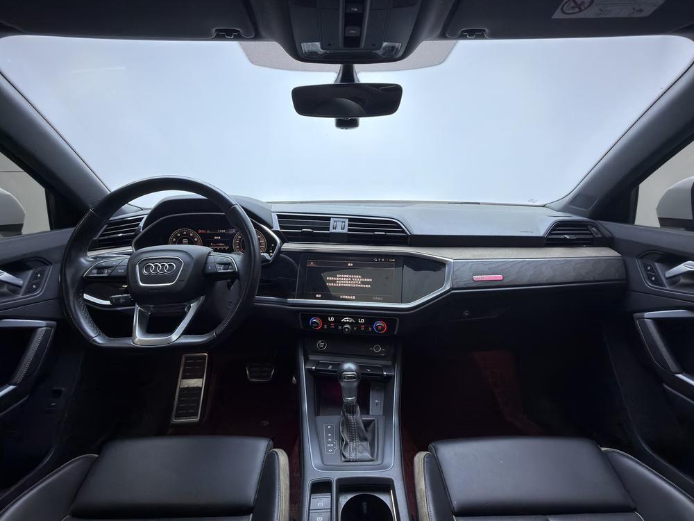 Audi Audi Q3
