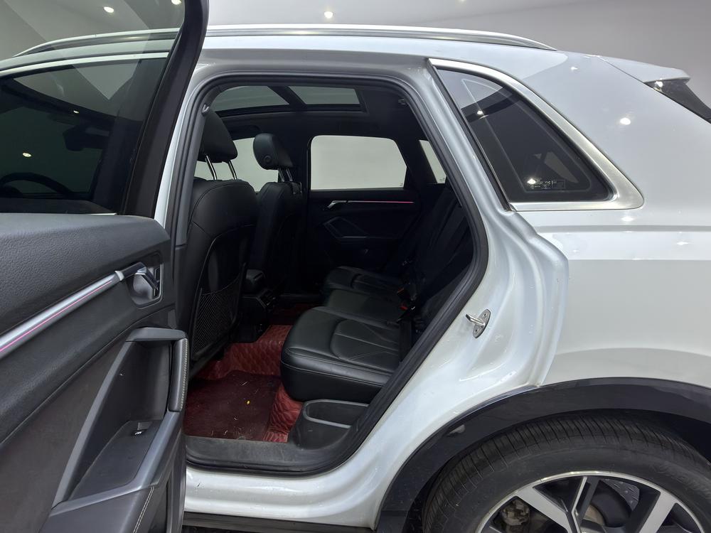 Audi Audi Q3