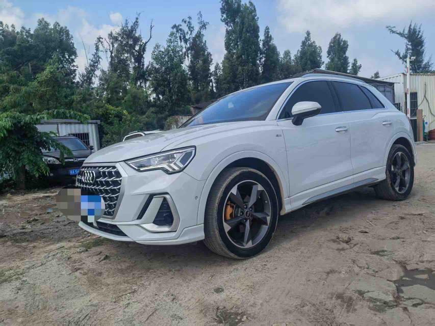 Audi Audi Q3