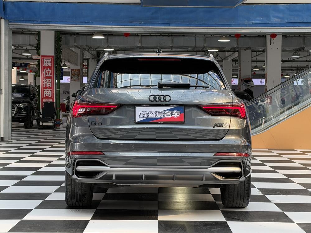 Audi Audi Q3
