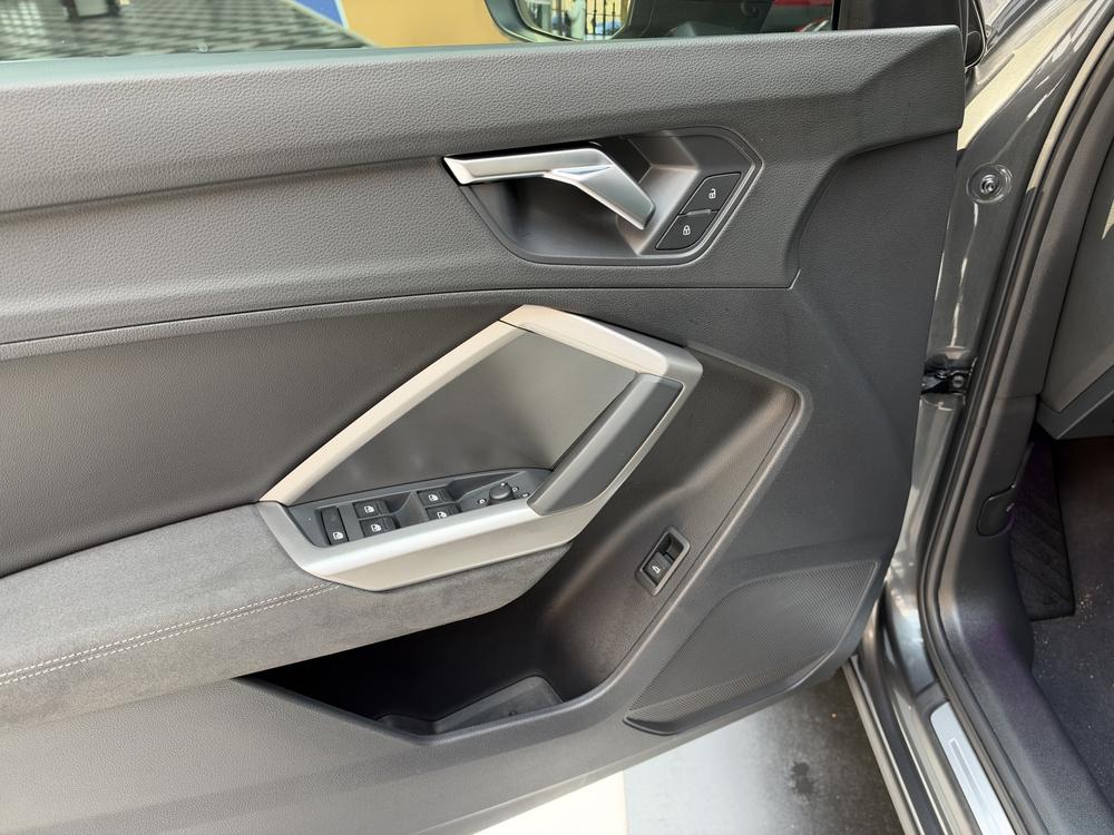 Audi Audi Q3