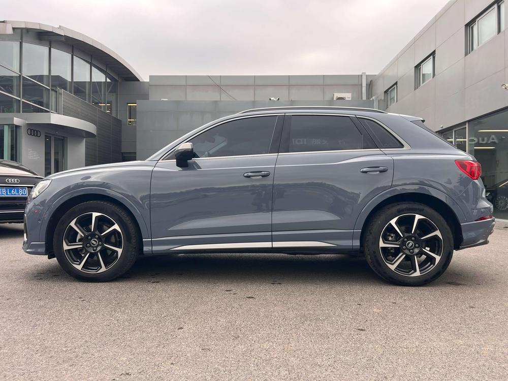 Audi Audi Q3