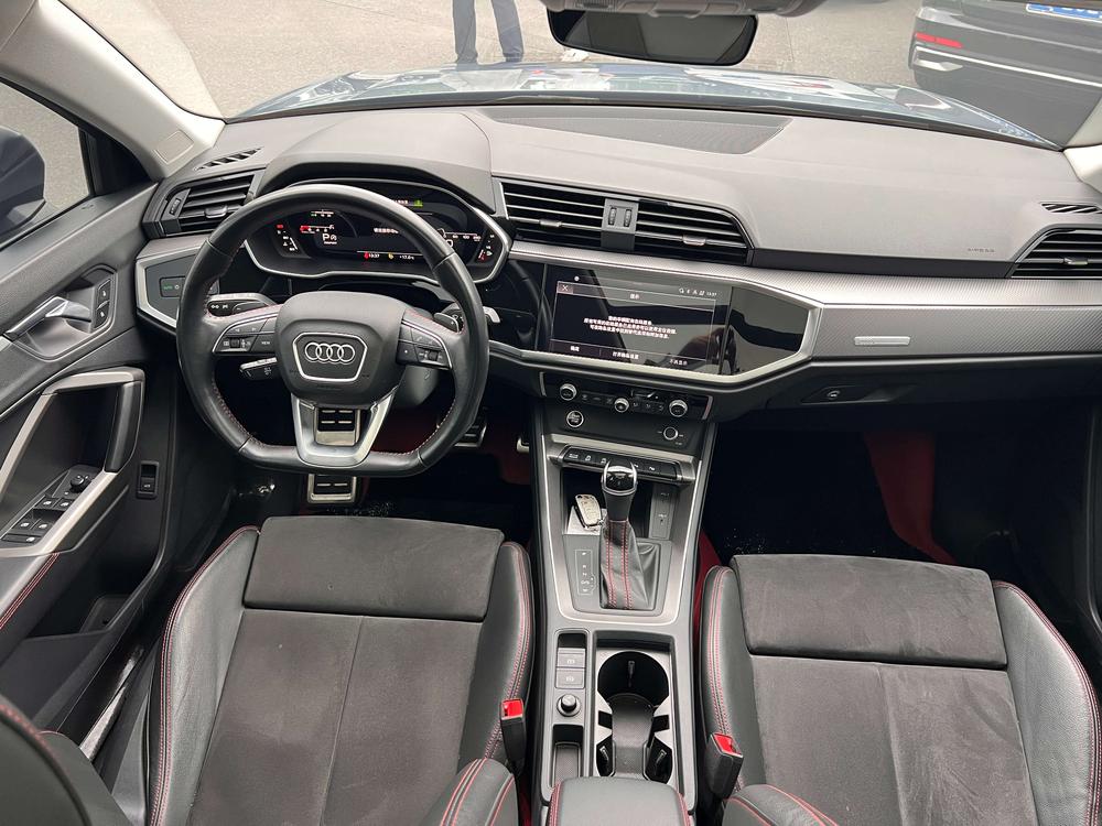Audi Audi Q3