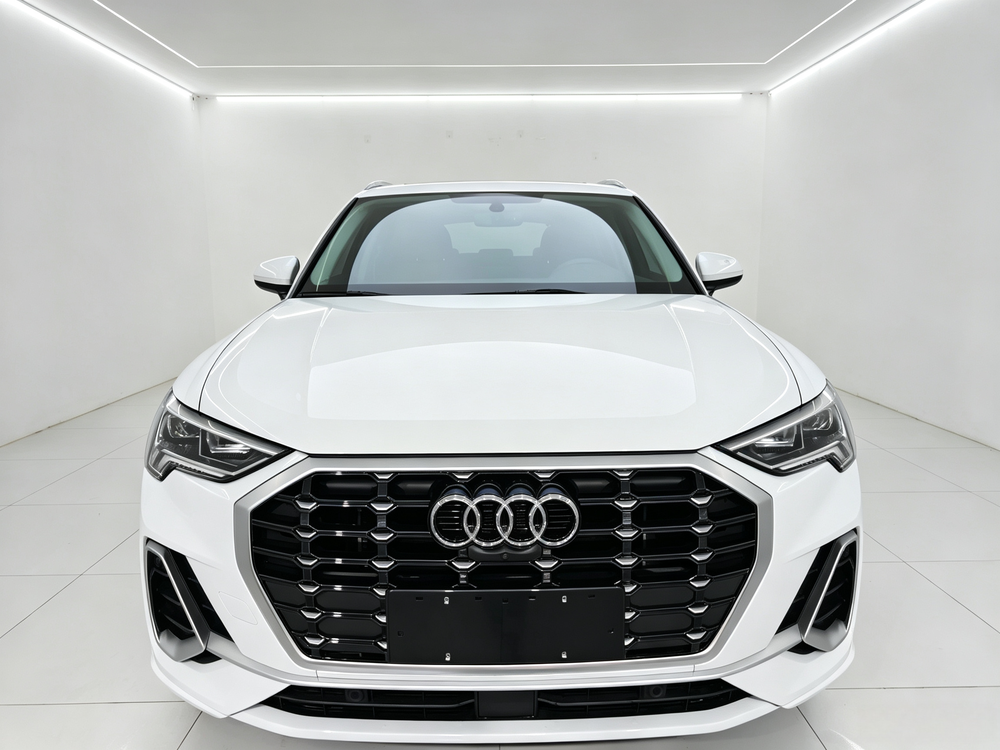 Audi Audi Q3