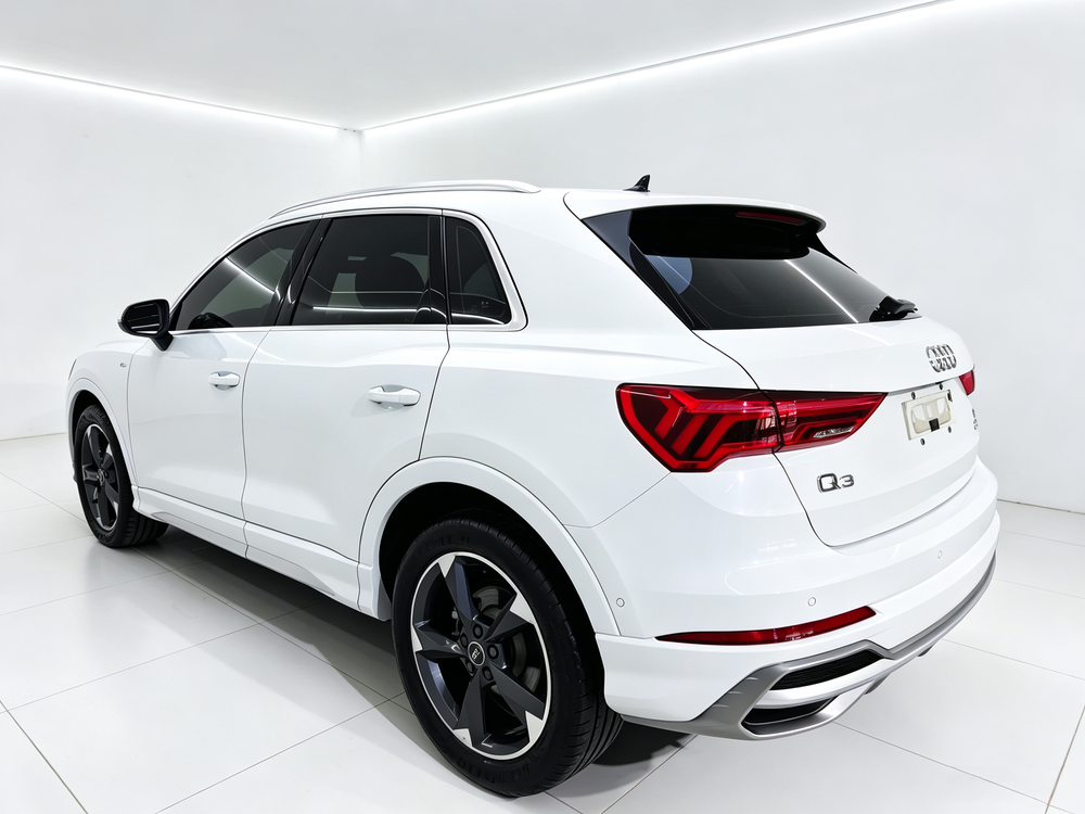 Audi Audi Q3