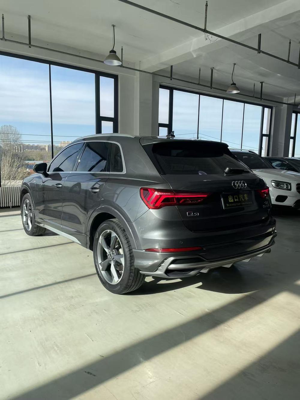 Audi Audi Q3