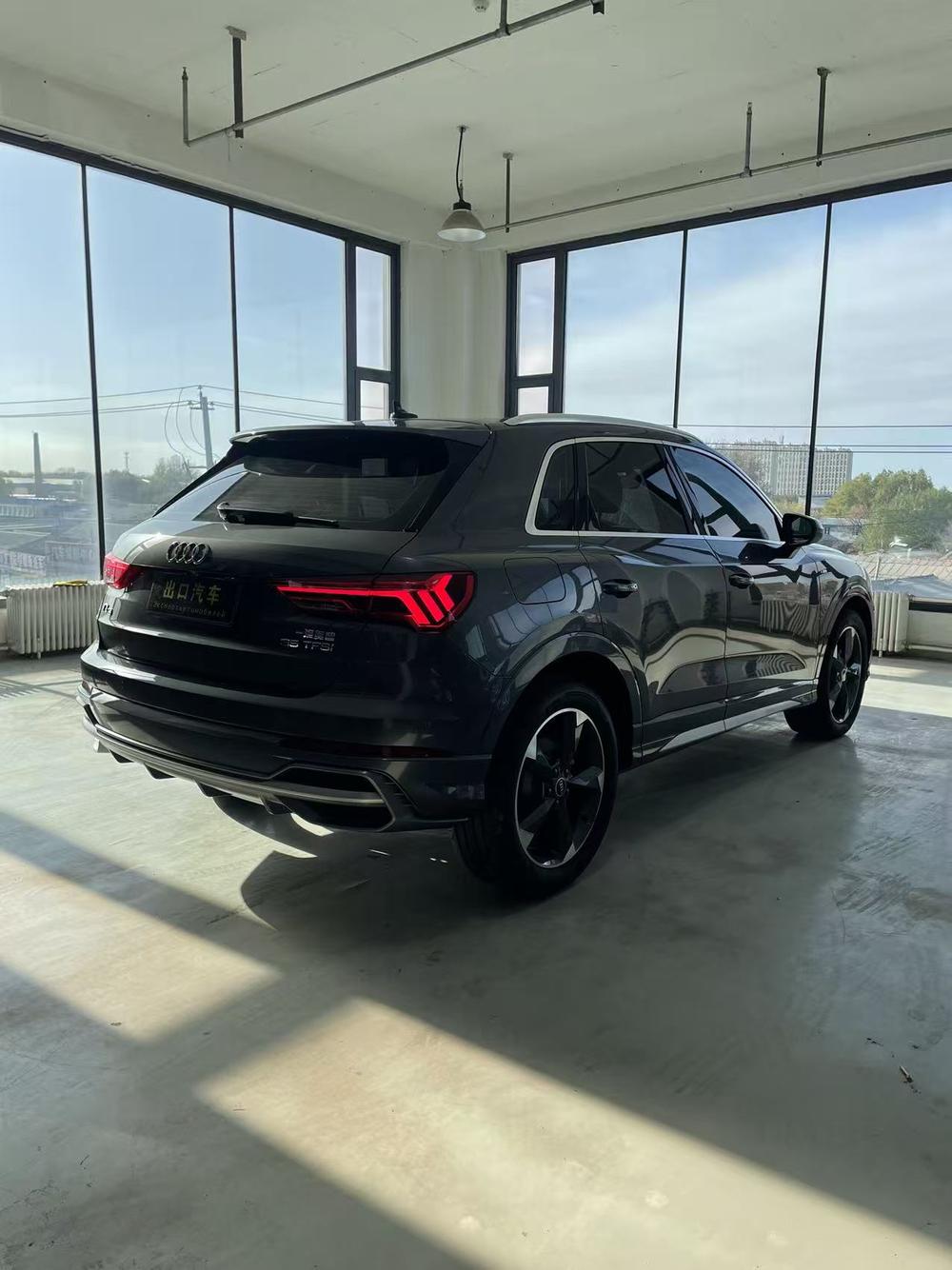 Audi Audi Q3
