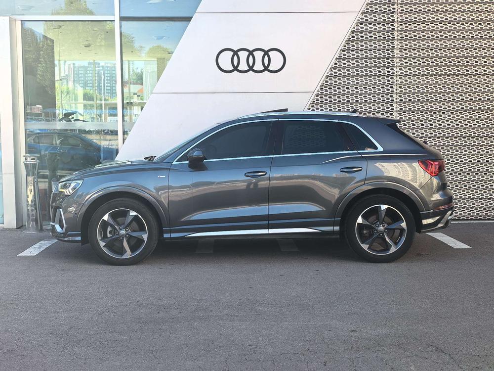 Audi Audi Q3