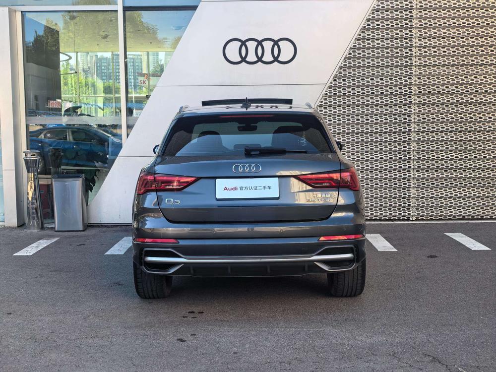Audi Audi Q3