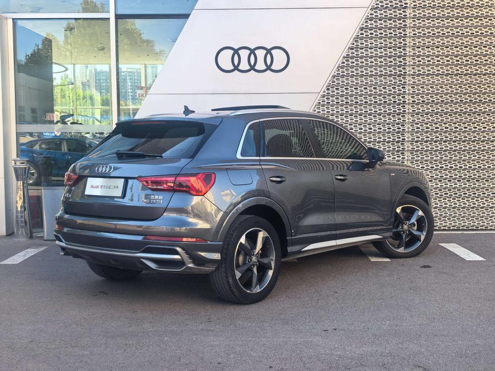 Audi Audi Q3