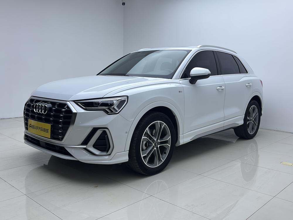 Audi Audi Q3
