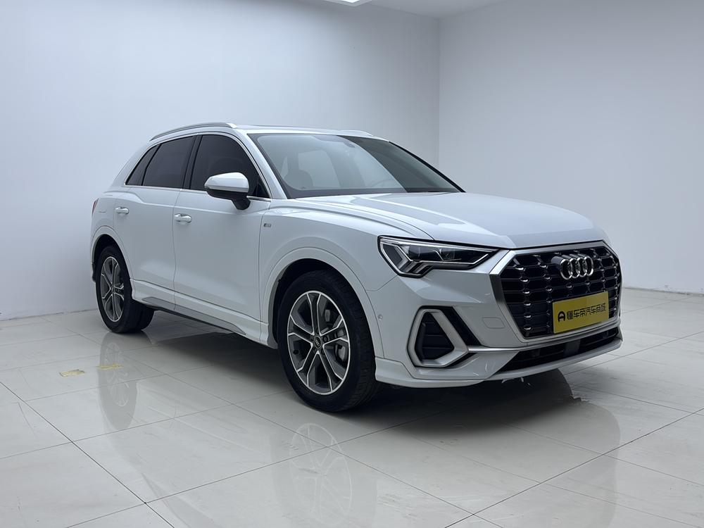 Audi Audi Q3