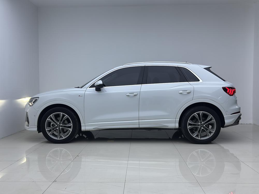 Audi Audi Q3