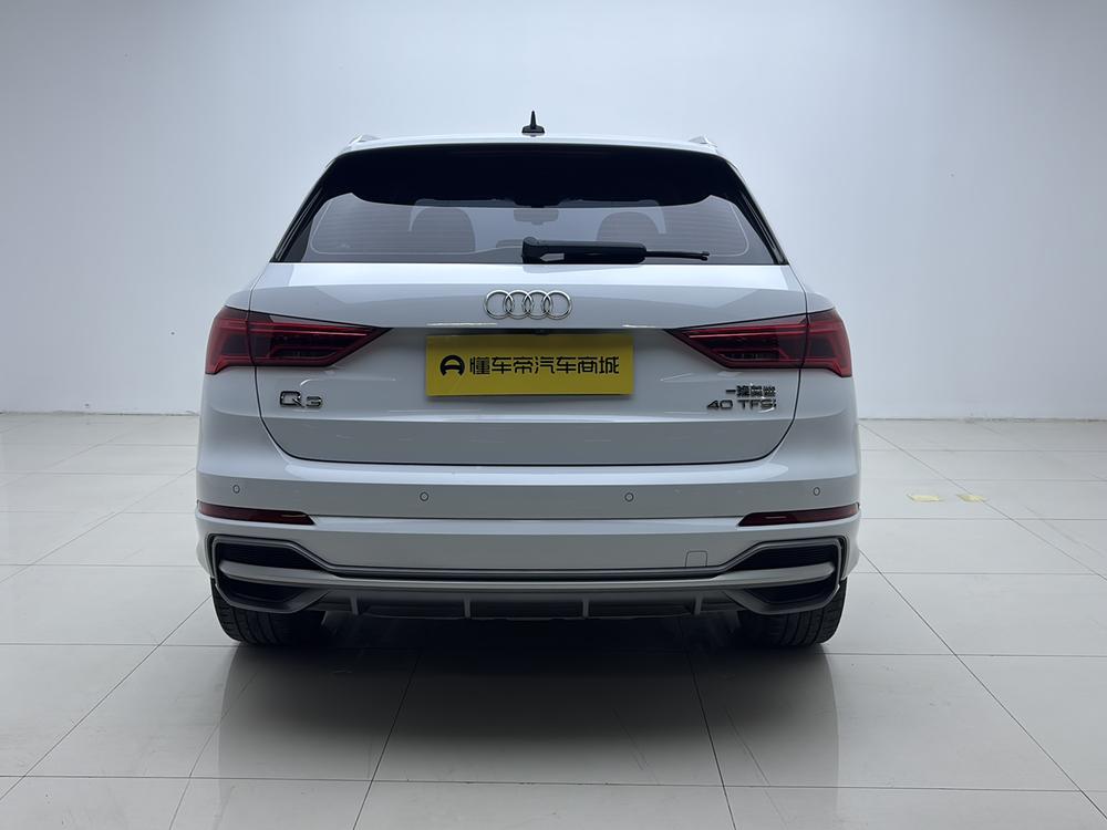 Audi Audi Q3